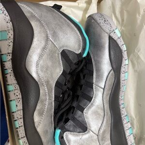 Jordan Athletic Shoes in Silver and Black